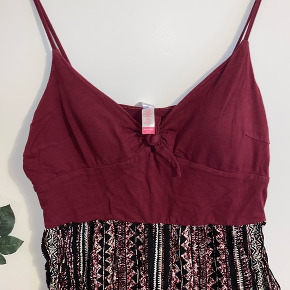 Nice fitting jumpsuit - Picture 3 of 4